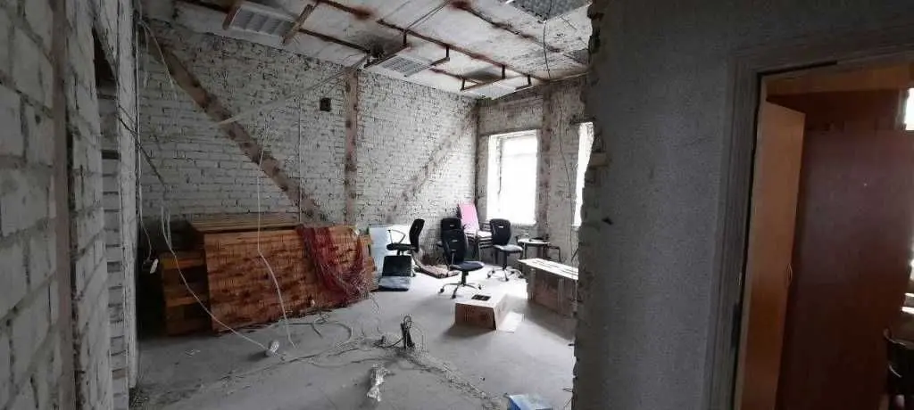 Фото Арендовать офис, Большая Житомирская ул. 38б Киев в долгосрочную аренду, цена: 3000 USD, код 9356