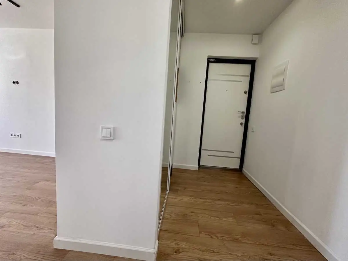 Фото Selling a 4-room apartment, 90 sq.m., Sviatoshynska Street 4 Kyiv, price: 140000 USD, code 9361