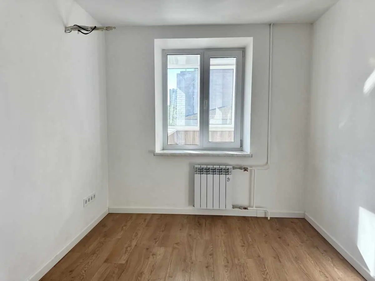 Фото Selling a 4-room apartment, 90 sq.m., Sviatoshynska Street 4 Kyiv, price: 140000 USD, code 9361
