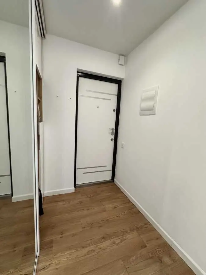 Фото Selling a 4-room apartment, 90 sq.m., Sviatoshynska Street 4 Kyiv, price: 140000 USD, code 9361