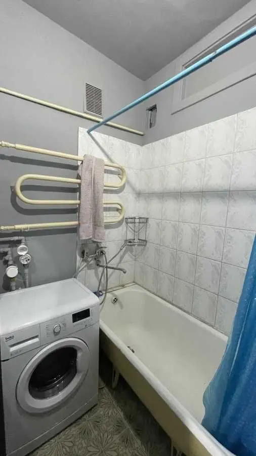 Фото Rent a 2-room apartment, Kharkivske Road 3 Kyiv for long-term rent, price: 8000 UAH, code 9362