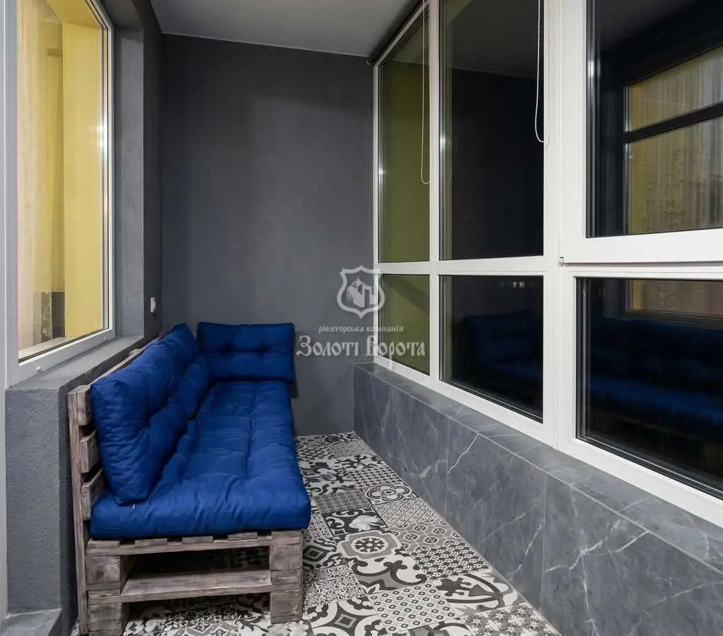 Фото Продаю 1 кімнатну квартиру, 50.8 кв. м, Олеся Бабія вул.  Київ, ціна: 95000 USD, код 9375