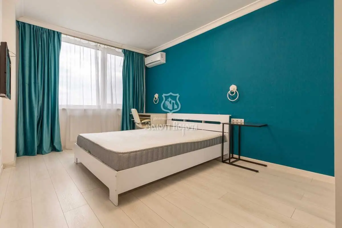 Фото Продаю 3-комнатную квартиру, 81.3 кв. м, Европейского Союза просп.  Киев, цена: 250000 USD, код 9378