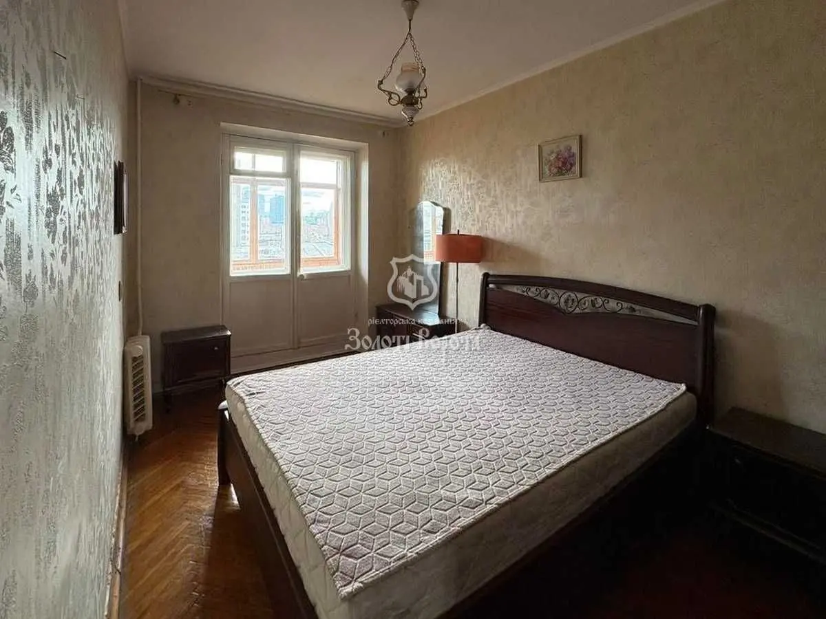 Фото Продаю 3 кімнатну квартиру, 70 кв. м, Предславинська вул. 26а Київ, ціна: 110000 USD, код 9381
