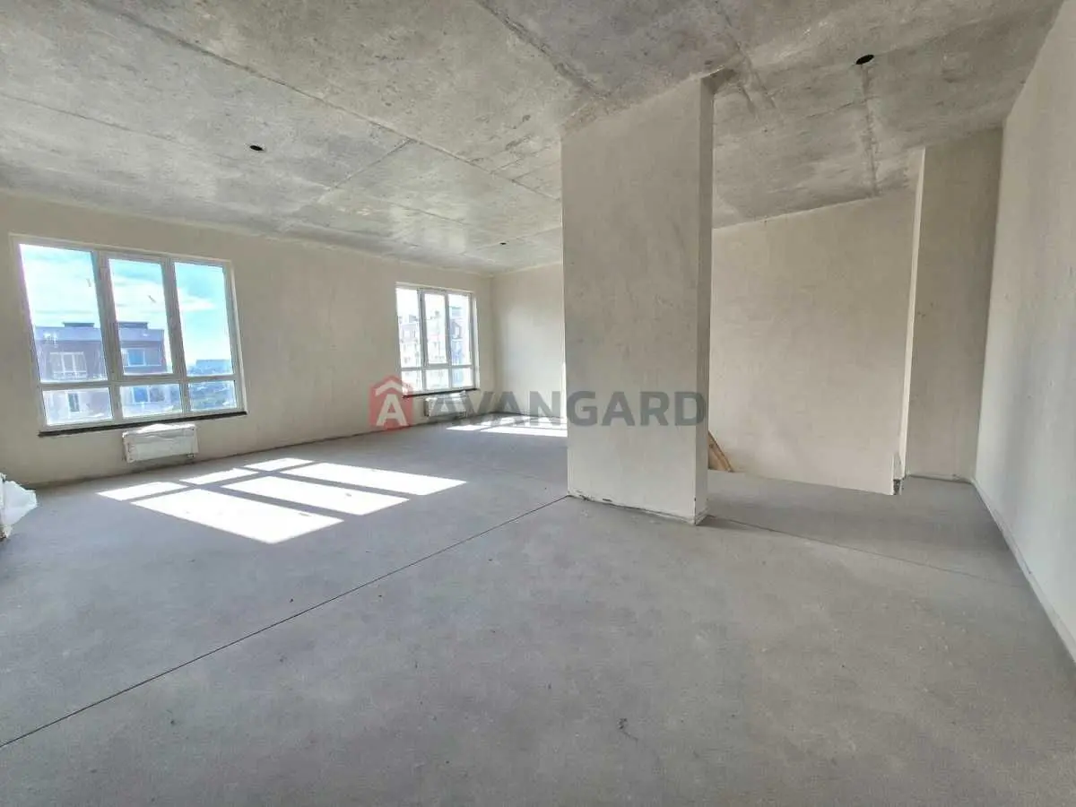 Фото Selling a 4-room apartment, 115.1 sq.m., Pryozernyi Boulevard  Hatne, price: 87500 USD, code 9389