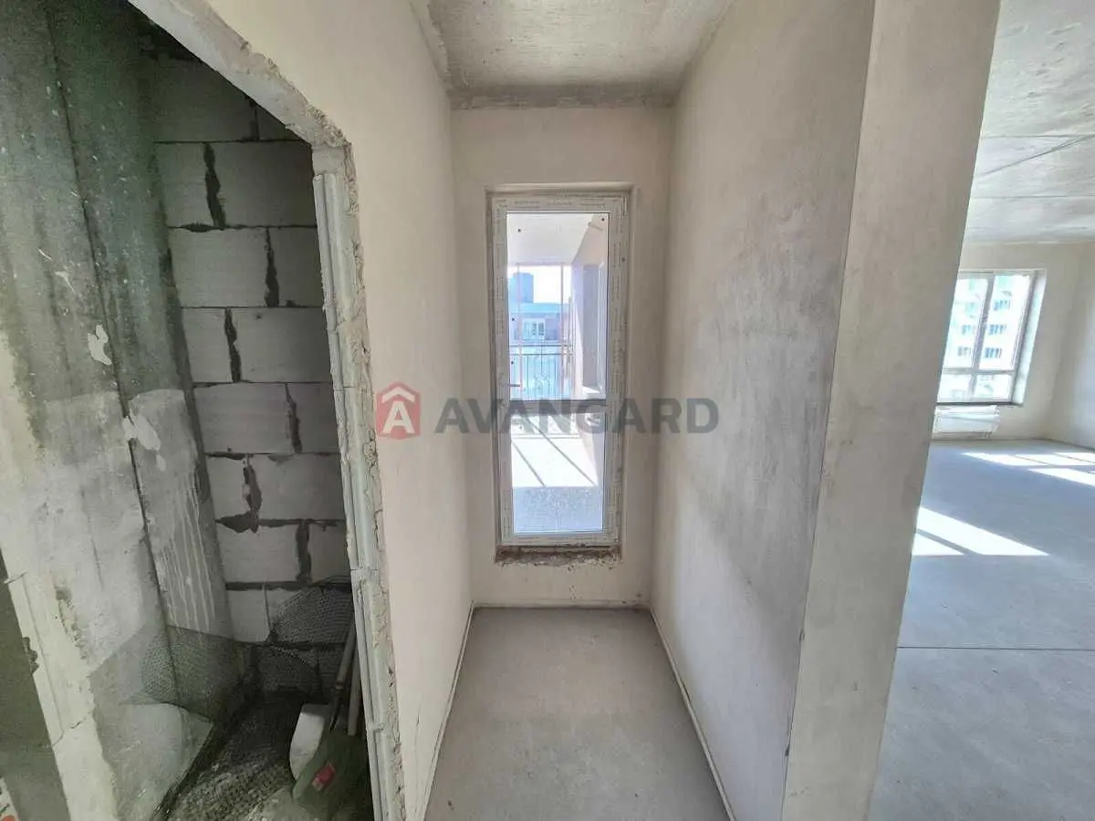 Фото Selling a 4-room apartment, 115.1 sq.m., Pryozernyi Boulevard  Hatne, price: 87500 USD, code 9389