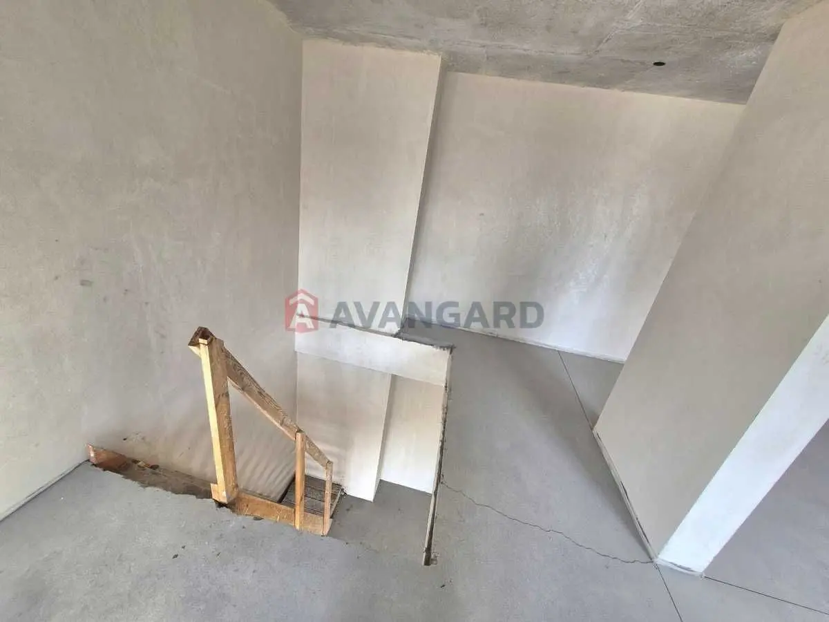 Фото Selling a 4-room apartment, 115.1 sq.m., Pryozernyi Boulevard  Hatne, price: 87500 USD, code 9389