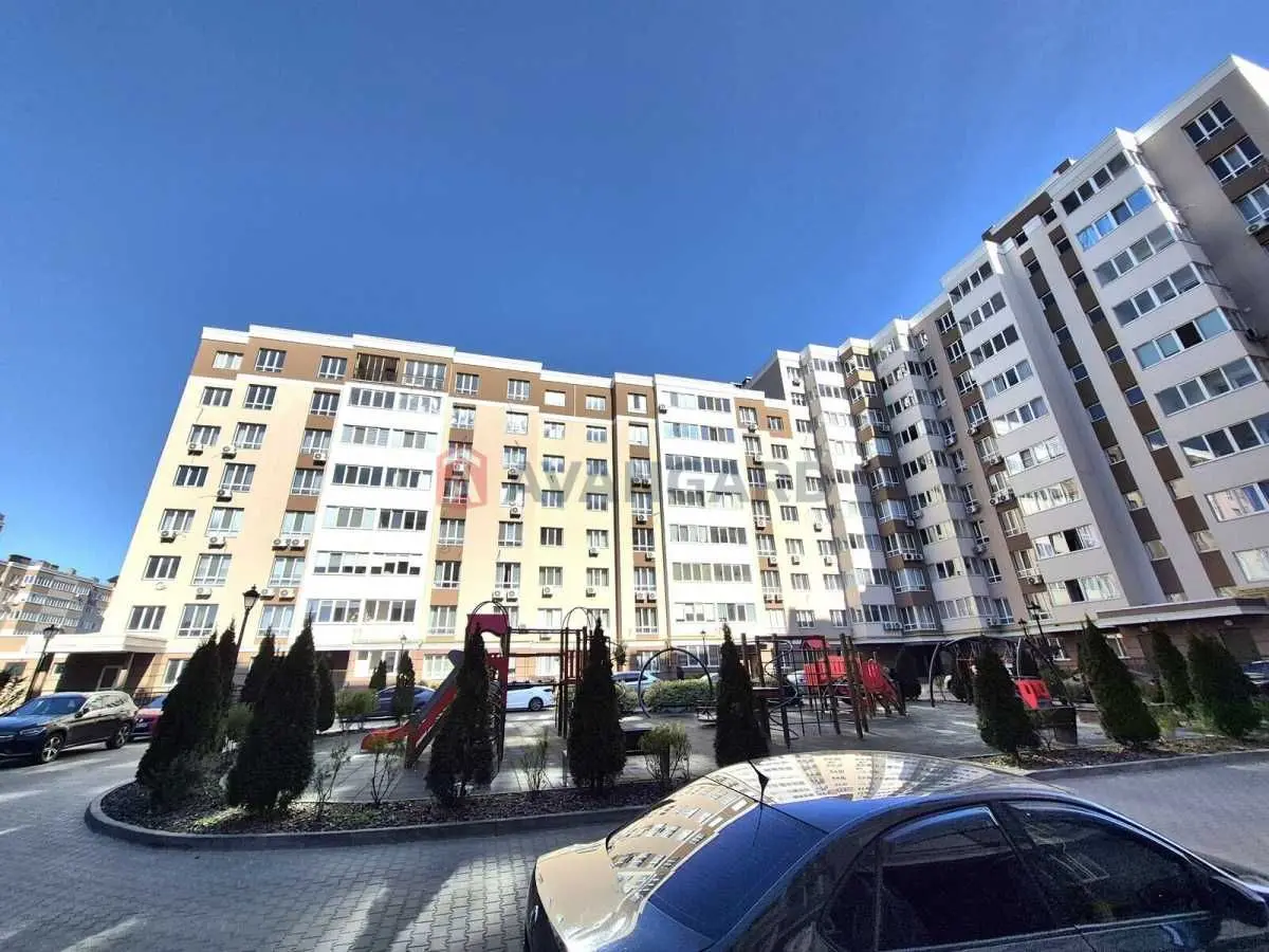 Фото Selling a 4-room apartment, 115.1 sq.m., Pryozernyi Boulevard  Hatne, price: 87500 USD, code 9389