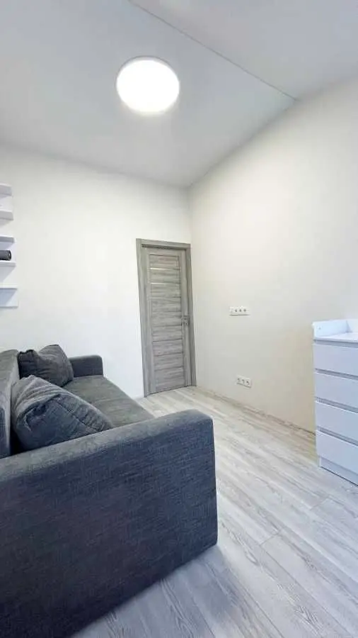 Фото Selling a 2-room apartment, 58.5 sq.m., Radystiv Lane  Kyiv, price: 67000 USD, code 9390