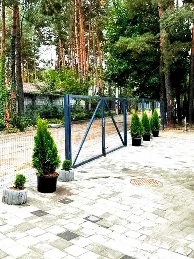 Фото Selling a 2-room apartment, 58.5 sq.m., Radystiv Lane  Kyiv, price: 67000 USD, code 9390