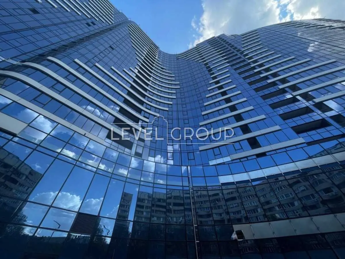 Фото Продаю 1 кімнатну квартиру, 54 кв. м, Миколи Міхновського бульв. (Дружби Народів)  Київ, ціна: 135000 USD, код 9393