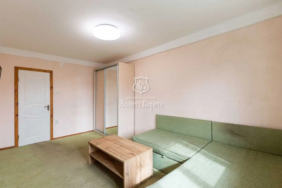 Фото Продаю 3 кімнатну квартиру, 60.5 кв. м, Якуба Коласа вул. 17 Київ, ціна: 60000 USD, код 9394