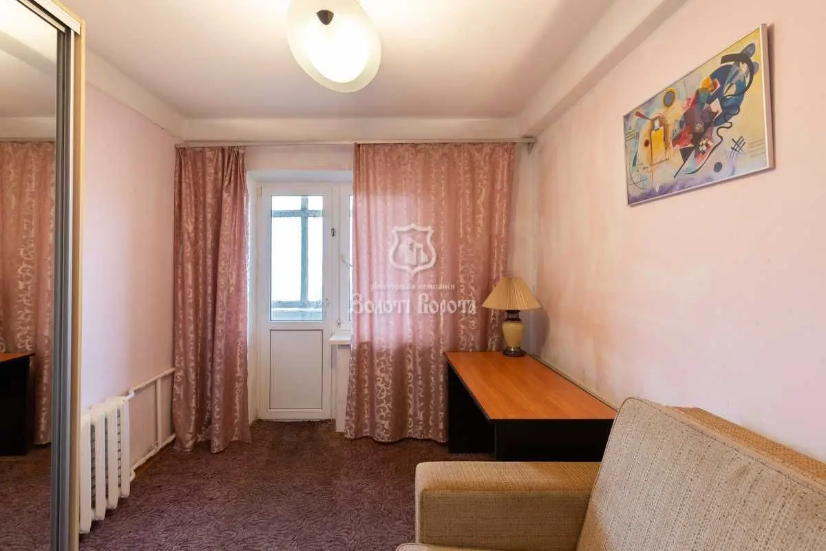 Фото Продаю 3 кімнатну квартиру, 60.5 кв. м, Якуба Коласа вул. 17 Київ, ціна: 60000 USD, код 9394