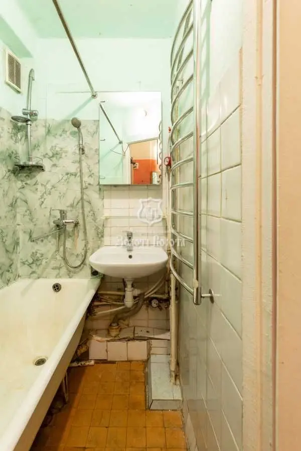 Фото Продаю 3 кімнатну квартиру, 60.5 кв. м, Якуба Коласа вул. 17 Київ, ціна: 60000 USD, код 9394