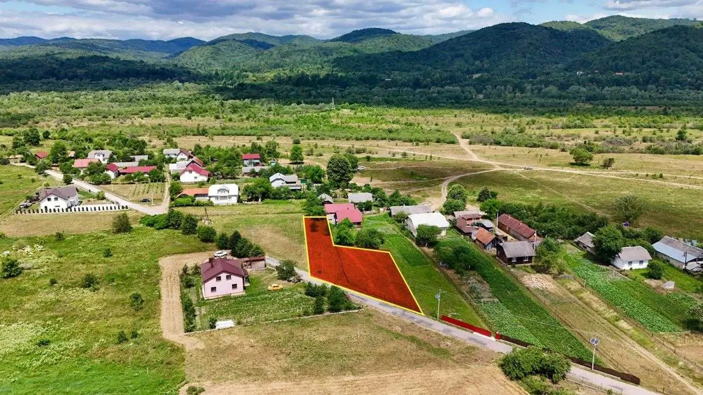 Фото Продаю земельну ділянку, Івана Франка вул.  Верхнє Синьовидне, ціна: 12000 USD, код 9397