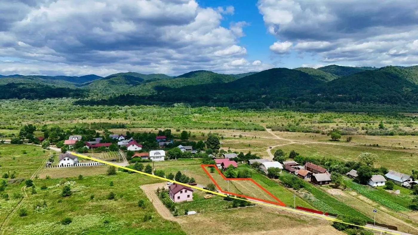 Фото Продаю земельну ділянку, Івана Франка вул.  Верхнє Синьовидне, ціна: 12000 USD, код 9397