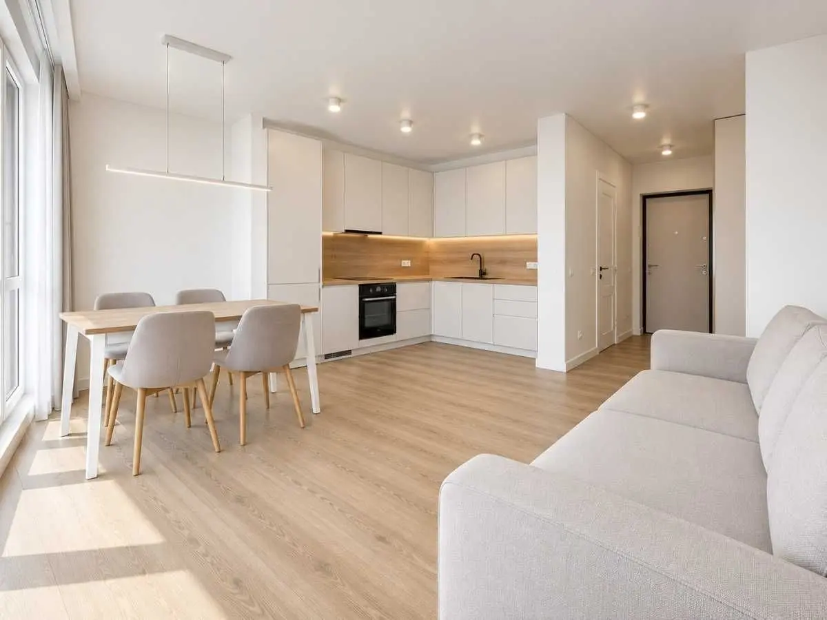 Фото Selling a 1-room apartment, 41 sq.m., Mykhaila Maksymovycha Street (Onufriia Trutenka Street)  Kyiv, price: 118000 USD, code 9414