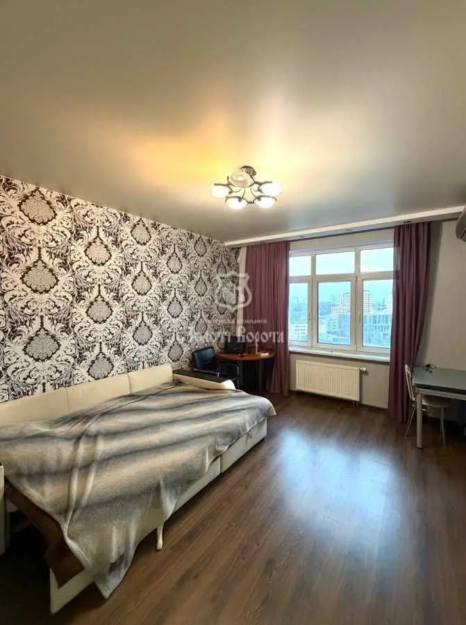 Фото Selling a 1-room apartment, 40.2 sq.m., Beresteiska Avenue (Peremohy Avenue) 71а Kyiv, price: 98000 USD, code 9415