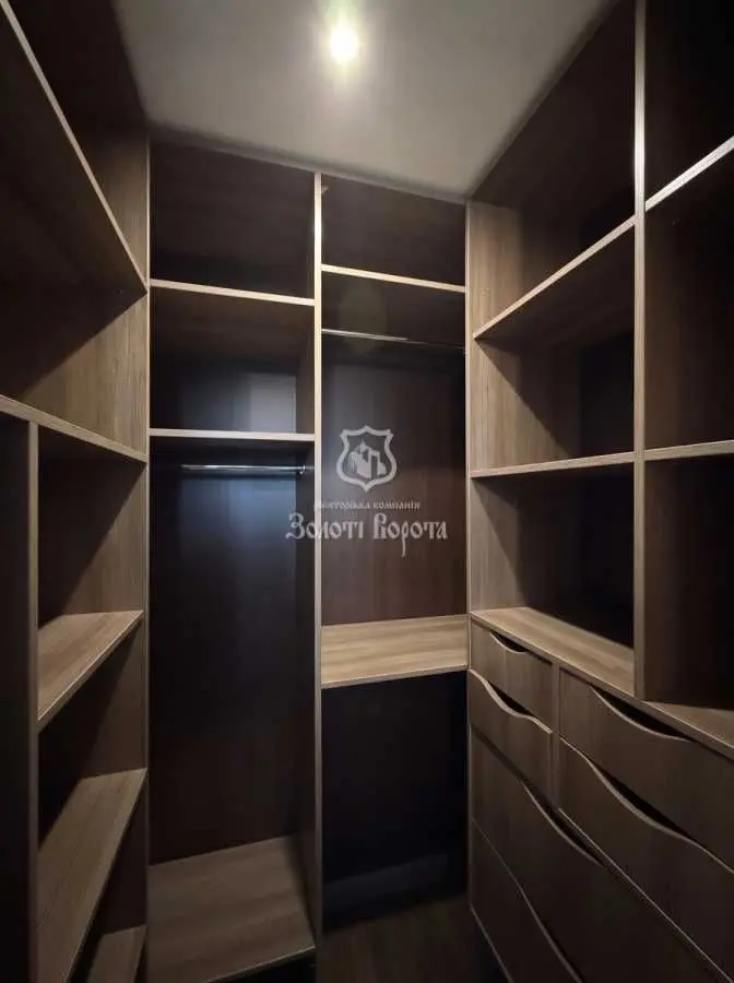 Фото Selling a 1-room apartment, 40.2 sq.m., Beresteiska Avenue (Peremohy Avenue) 71а Kyiv, price: 98000 USD, code 9415