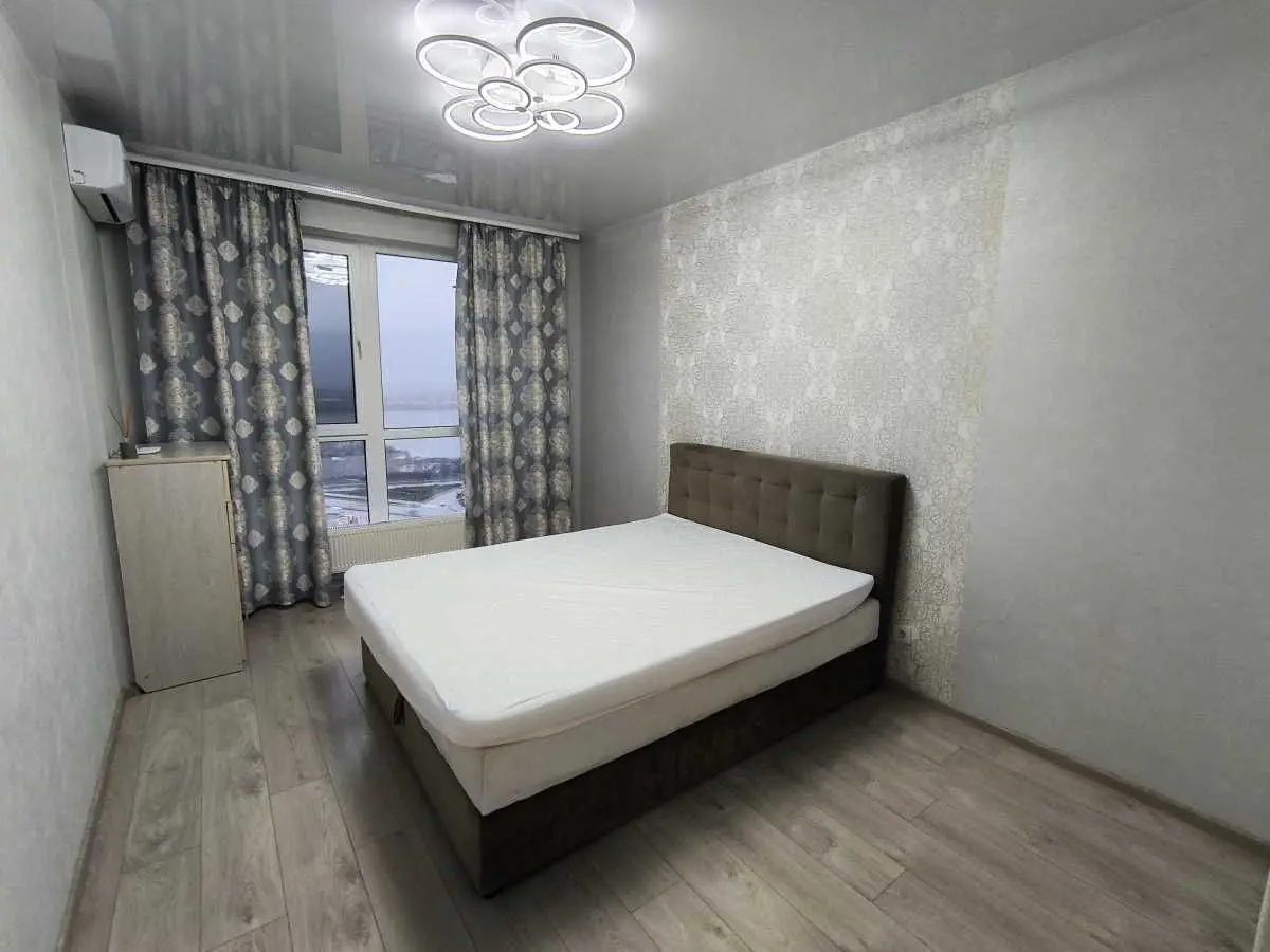 Фото Снять 1-комнатную квартиру, Ревуцкого ул. 40В Киев в долгосрочную аренду, цена: 16500 UAH, код 9423
