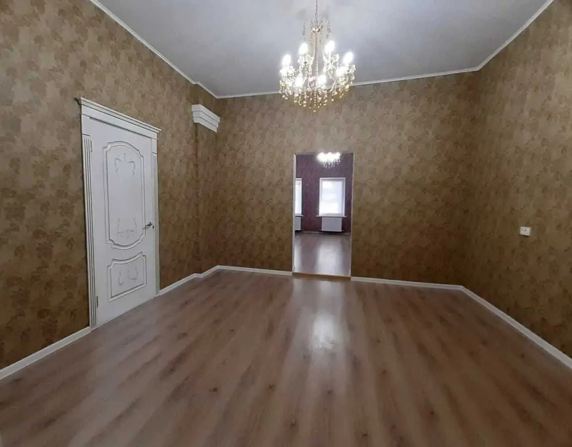 Фото Selling a house, 144 sq.m., Zooparkova street  Dnipro, price: 67000 USD, code 9425