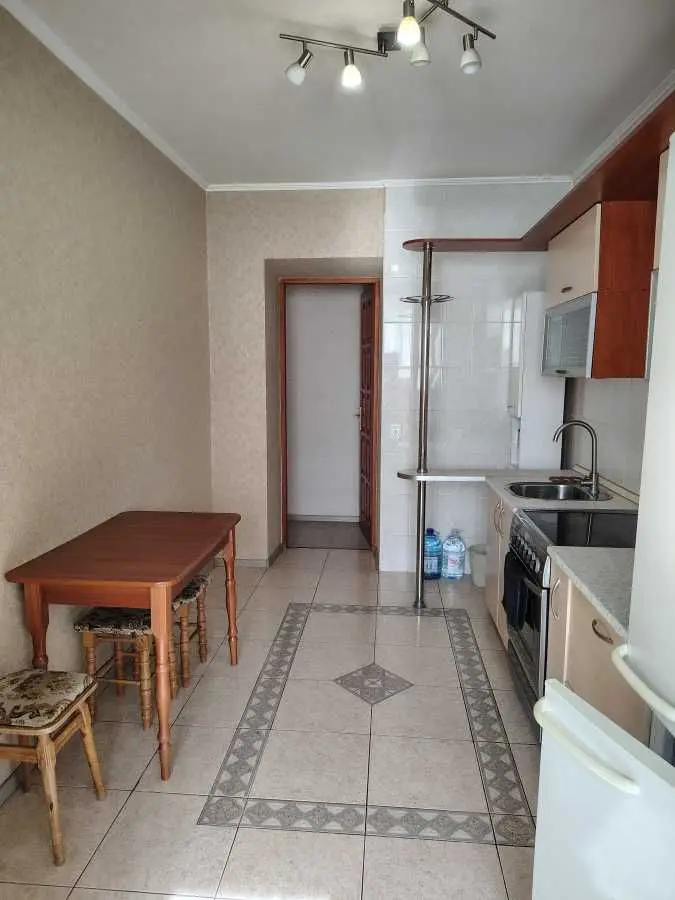 Фото Rent a 1-room apartment, Staronavodnytska Street  Kyiv for long-term rent, price: 18000 UAH, code 9427