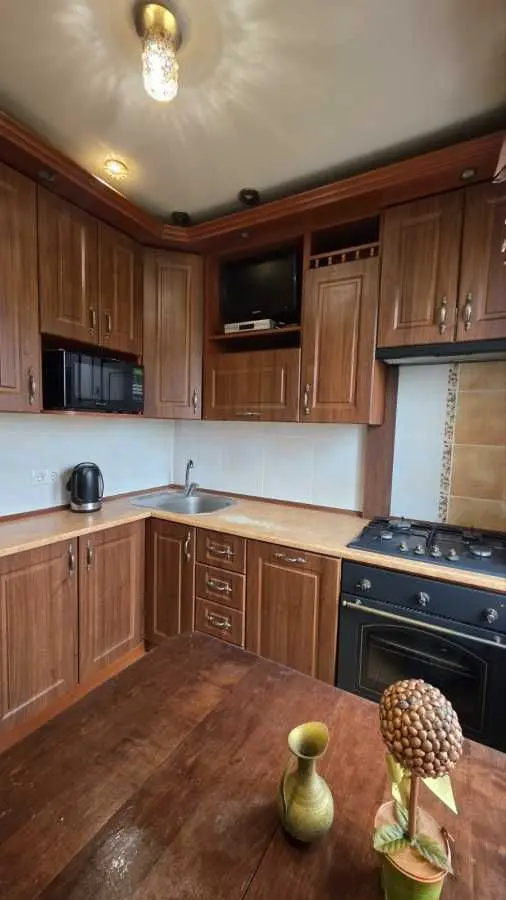Фото Продаю 3 кімнатну квартиру, 62 кв. м, Леся Курбаса просп.  Київ, ціна: 79000 USD, код 9431