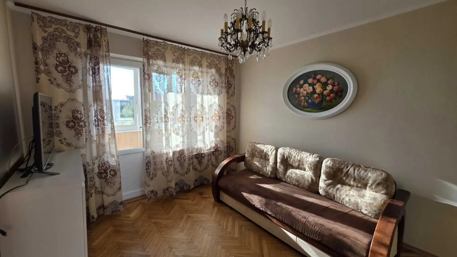 Фото Продаю 3 кімнатну квартиру, 62 кв. м, Леся Курбаса просп.  Київ, ціна: 79000 USD, код 9431