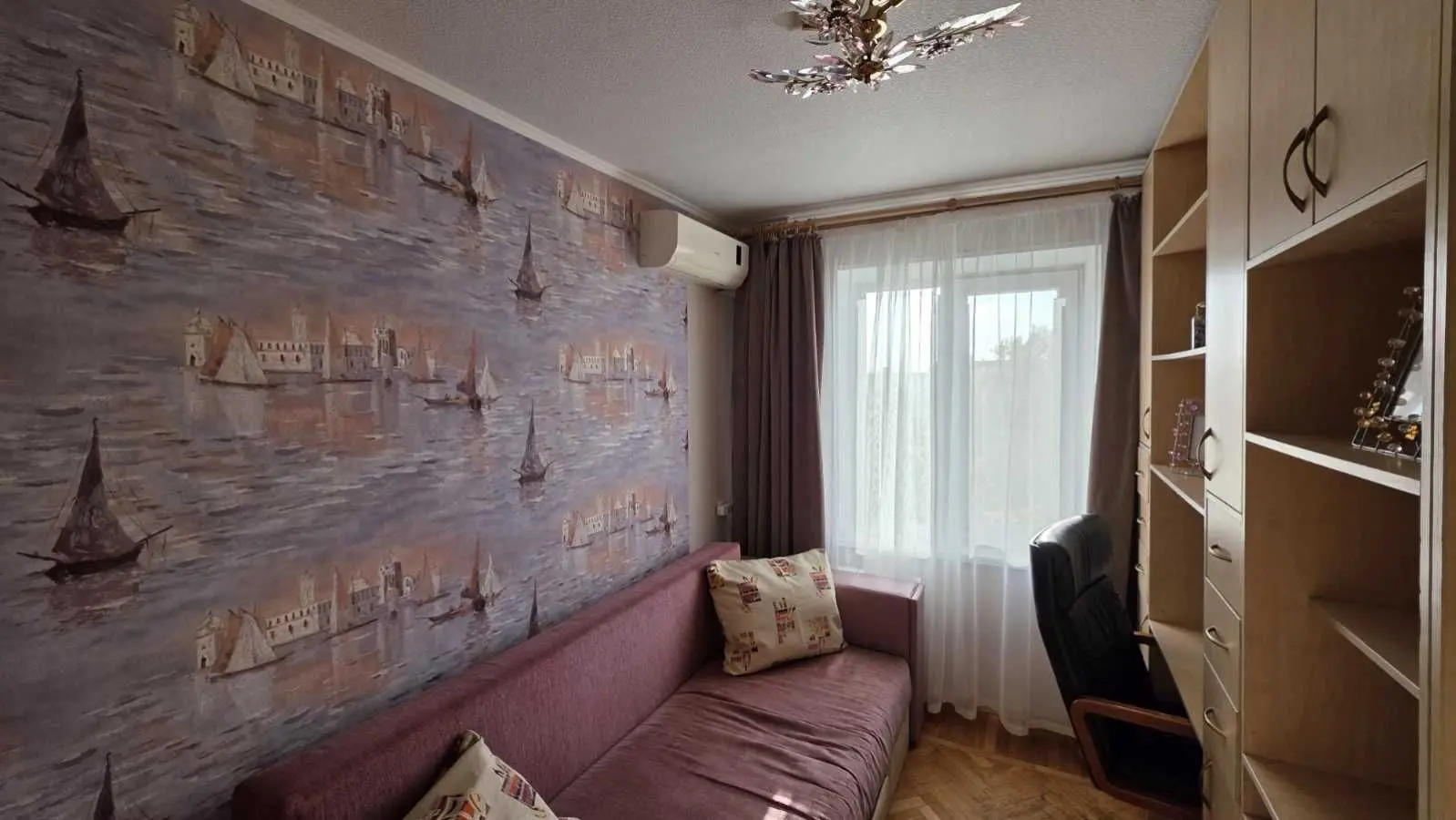 Фото Продаю 3 кімнатну квартиру, 62 кв. м, Леся Курбаса просп.  Київ, ціна: 79000 USD, код 9431