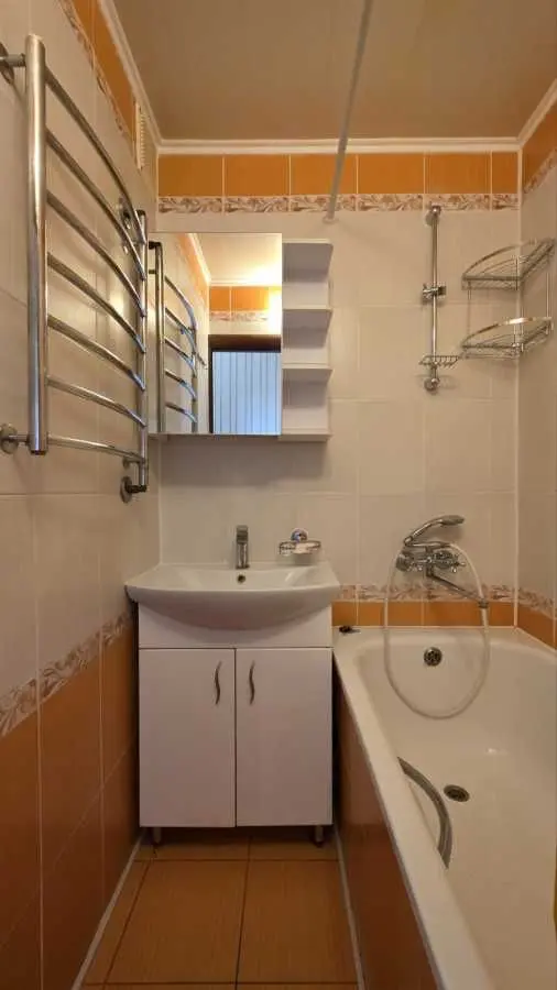Фото Продаю 3 кімнатну квартиру, 62 кв. м, Леся Курбаса просп.  Київ, ціна: 79000 USD, код 9431