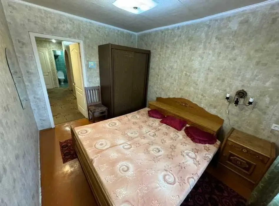 Фото Продаю 3 кімнатну квартиру, 51.1 кв. м, Михайла Грушевського вул. (Карла Лібкнехта)  Дніпро, ціна: 53000 USD, код 9432