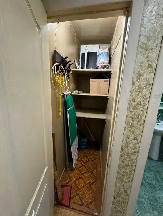 Фото Продаю 3 кімнатну квартиру, 51.1 кв. м, Михайла Грушевського вул. (Карла Лібкнехта)  Дніпро, ціна: 53000 USD, код 9432