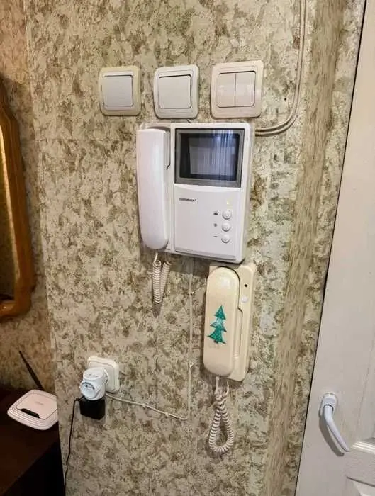 Фото Продаю 3 кімнатну квартиру, 51.1 кв. м, Михайла Грушевського вул. (Карла Лібкнехта)  Дніпро, ціна: 53000 USD, код 9432