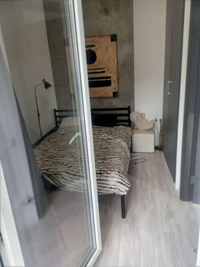 Фото Selling a 2-room apartment, 33 sq.m., Saliutna Street  Kyiv, price: 93000 USD, code 9435