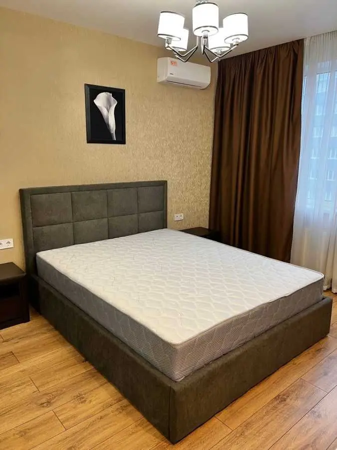 Фото Rent a 2-room apartment, Beresteiska Avenue (Peremohy Avenue) 5в Kyiv for long-term rent, price: 30000 UAH, code 9436
