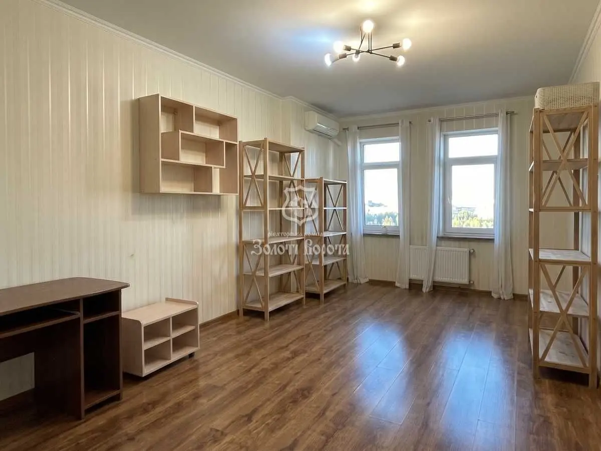 Фото Продаю 3 кімнатну квартиру, 102.6 кв. м, Олександра Мишуги вул. 2 Київ, ціна: 157000 USD, код 9437