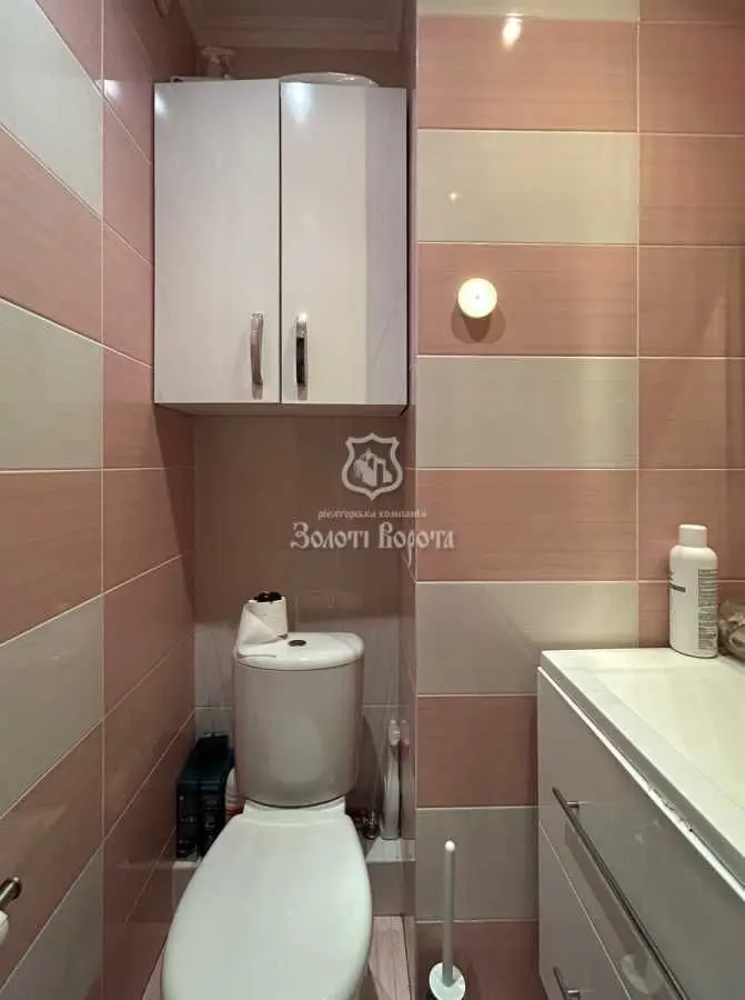 Фото Продаю 3 кімнатну квартиру, 102.6 кв. м, Олександра Мишуги вул. 2 Київ, ціна: 157000 USD, код 9437