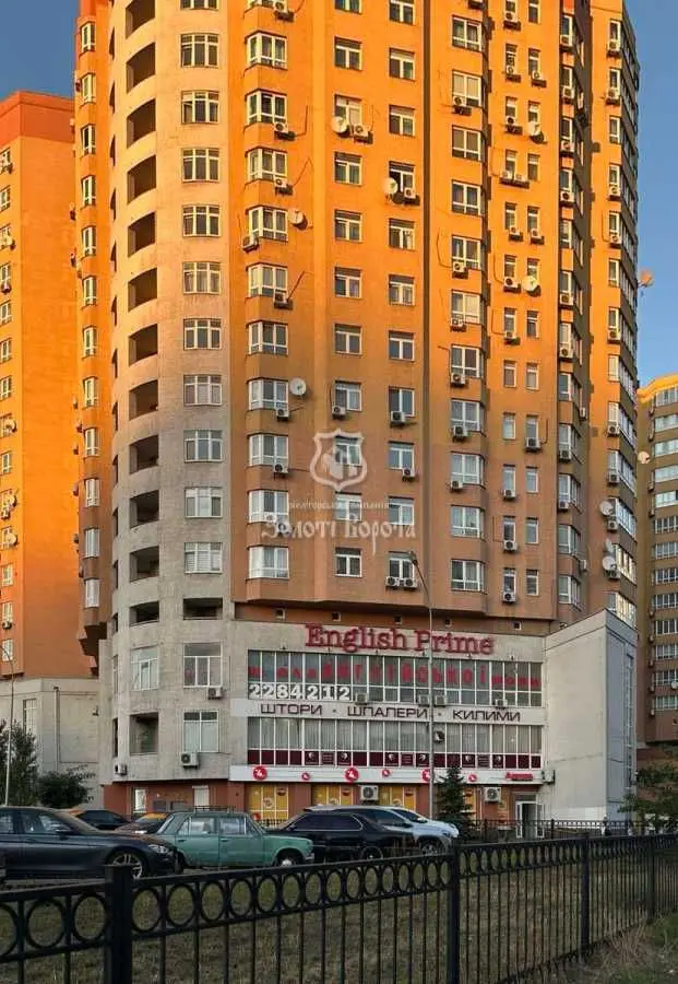 Фото Продаю 3 кімнатну квартиру, 102.6 кв. м, Олександра Мишуги вул. 2 Київ, ціна: 157000 USD, код 9437