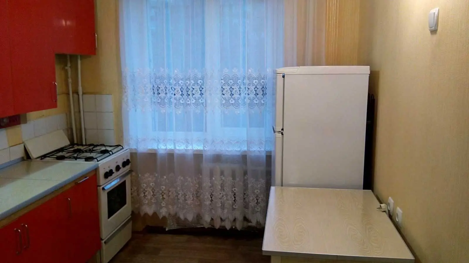 Фото Зняти 1 кімнатну квартиру, Андрія Малишка вул.  Київ в довгострокову оренду, ціна: 9999 UAH, код 9438