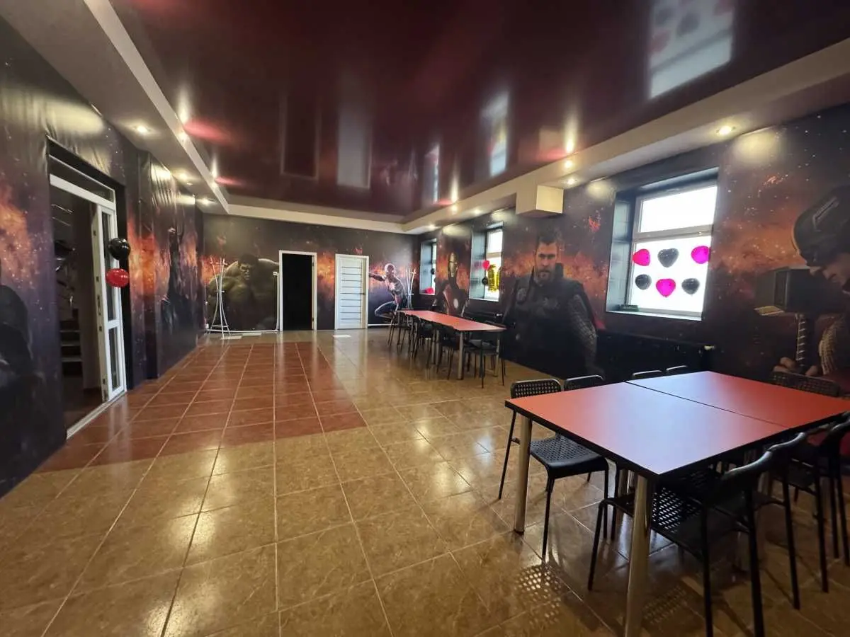 Фото Selling an office, 1432 sq.m., Zalozetskoho Street 70 Chernivtsi, price: 298000 USD, code 9439