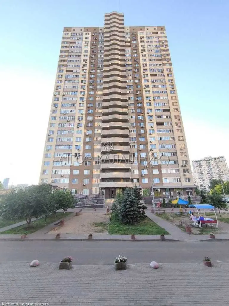 Фото Зняти 2 кімнатну квартиру, Соломії Крушельницької вул. 13 Київ в довгострокову оренду, ціна: 15000 UAH, код 9440
