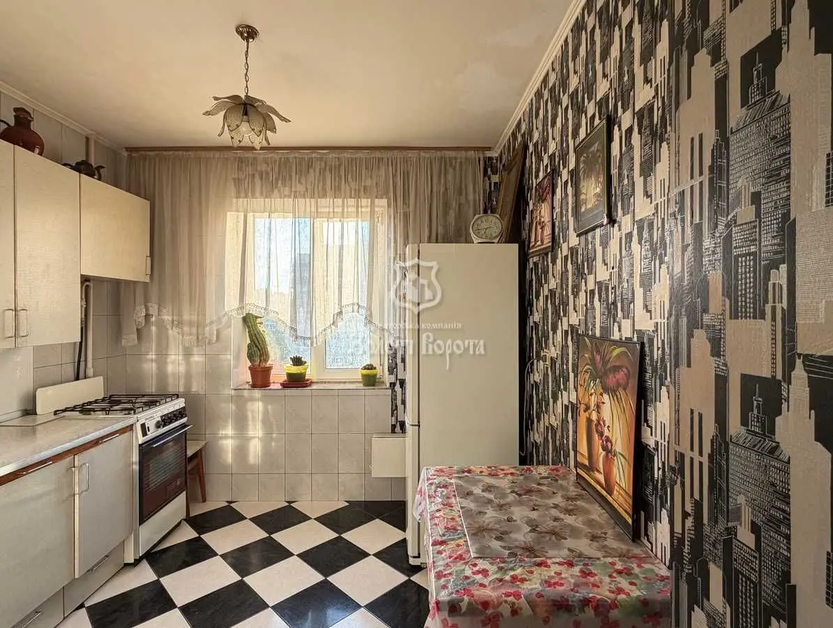Фото Продаю 2 кімнатну квартиру, 51 кв. м, Володимира Жаботинського вул. (Муромська)  Київ, ціна: 53000 USD, код 9441