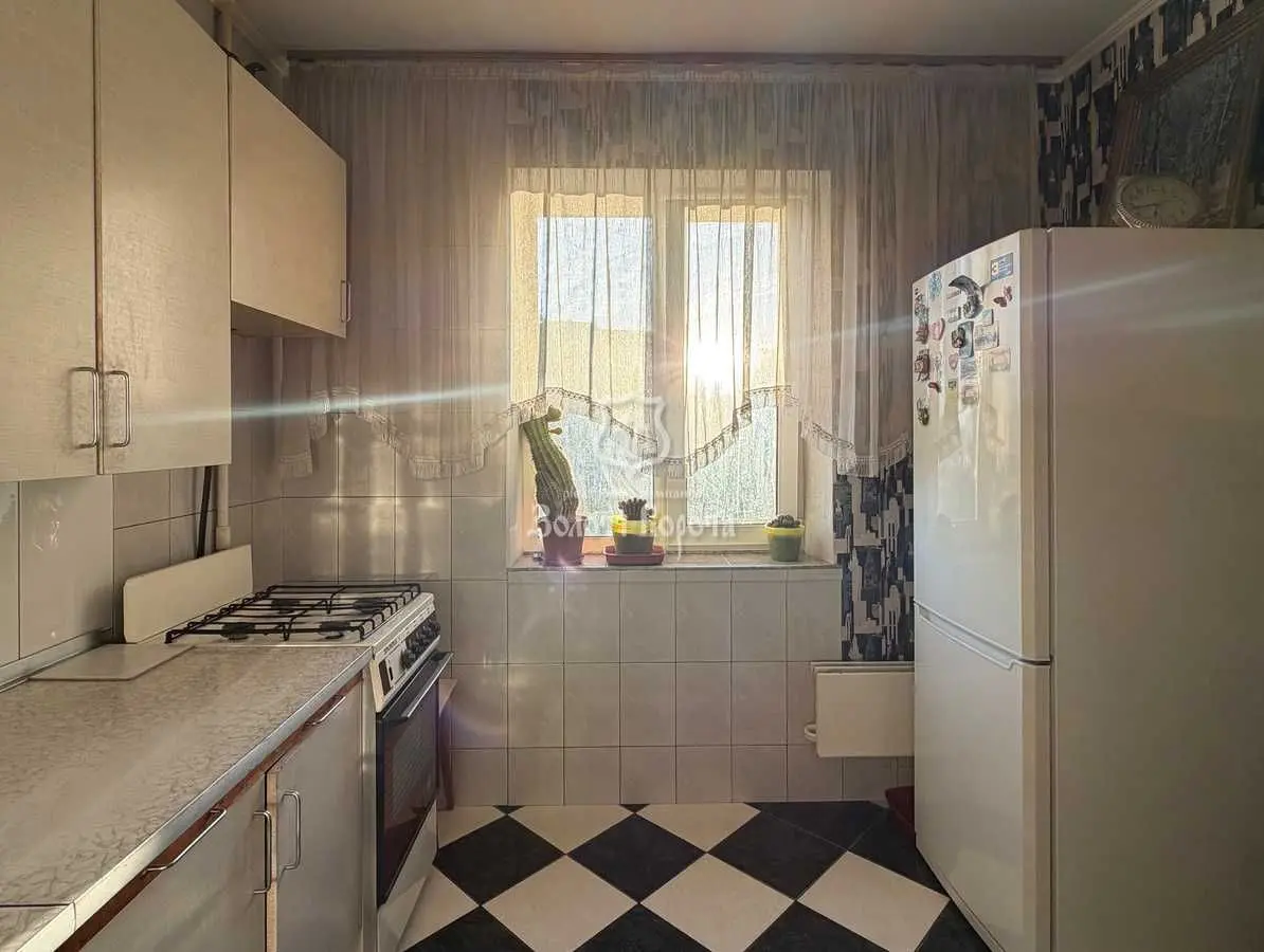 Фото Продаю 2 кімнатну квартиру, 51 кв. м, Володимира Жаботинського вул. (Муромська)  Київ, ціна: 53000 USD, код 9441