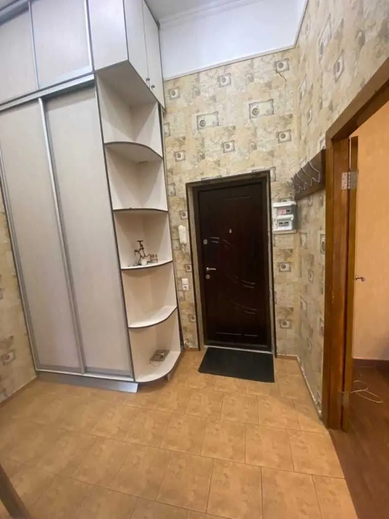 Фото Rent a 1-room apartment, Baseina Street 12 Kyiv for long-term rent, price: 22000 UAH, code 9442