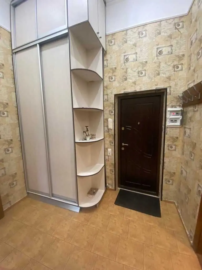 Фото Rent a 1-room apartment, Baseina Street 12 Kyiv for long-term rent, price: 22000 UAH, code 9442