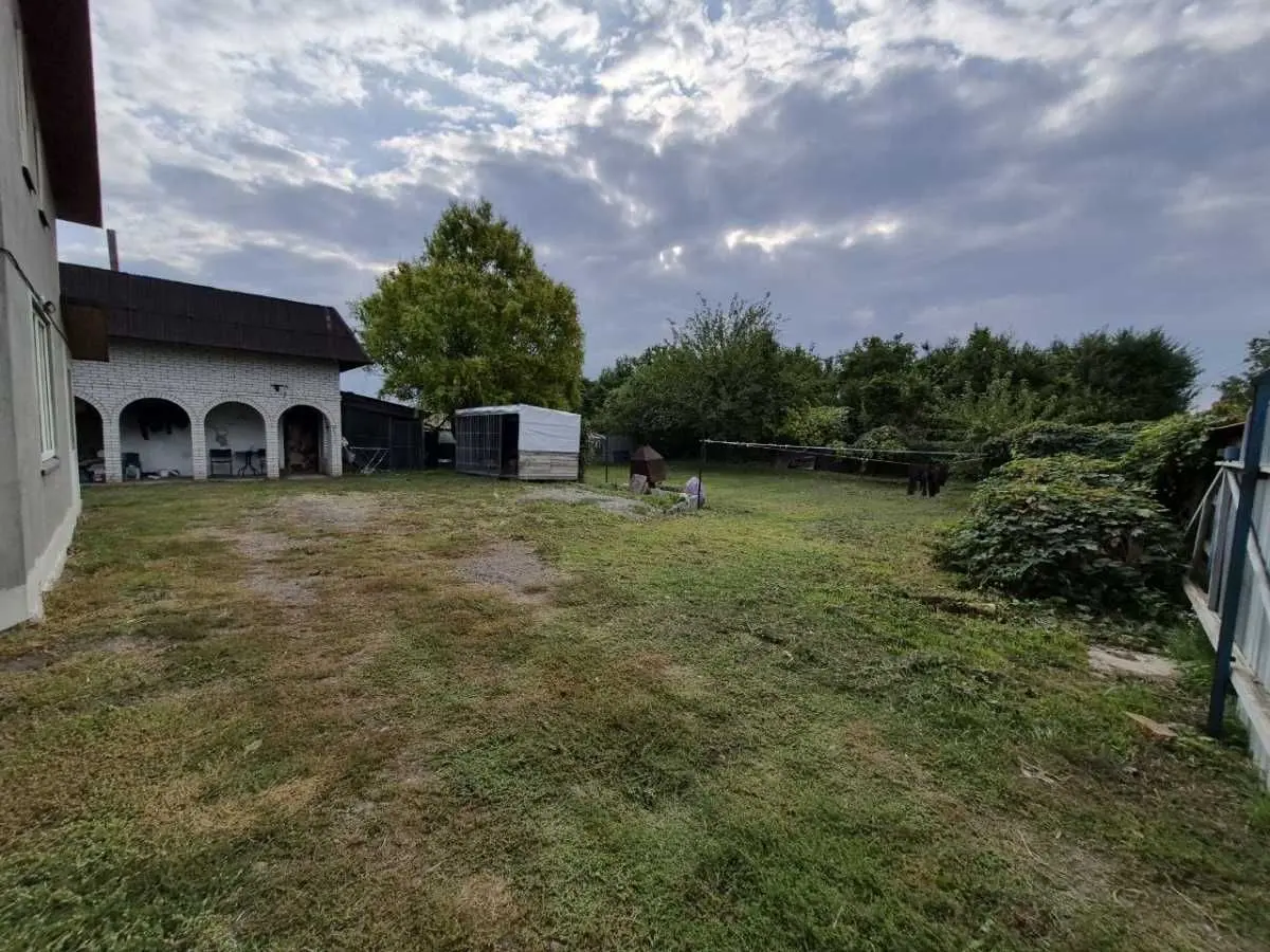 Фото Продаю будинок, 116 кв. м, Іванків, ціна: 80000 USD, код 9446