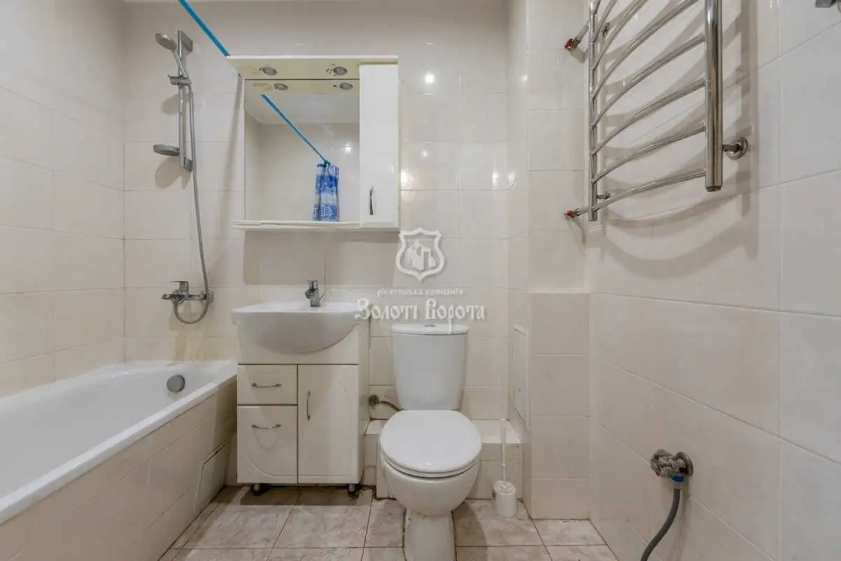 Фото Selling a 1-room apartment, 26.65 sq.m., Raiduzhna Street 13в Kyiv, price: 35000 USD, code 9448
