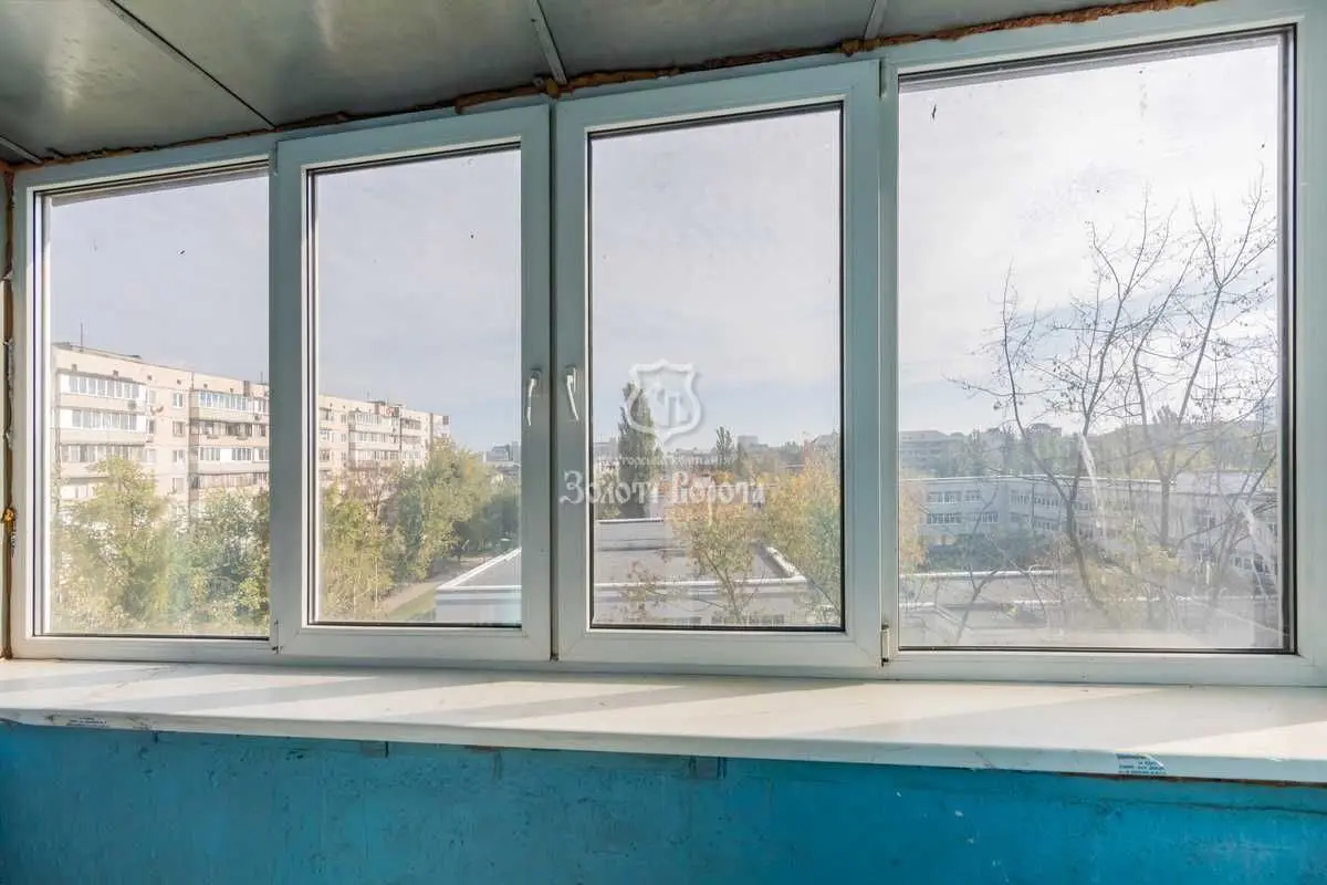 Фото Selling a 1-room apartment, 26.65 sq.m., Raiduzhna Street 13в Kyiv, price: 35000 USD, code 9448