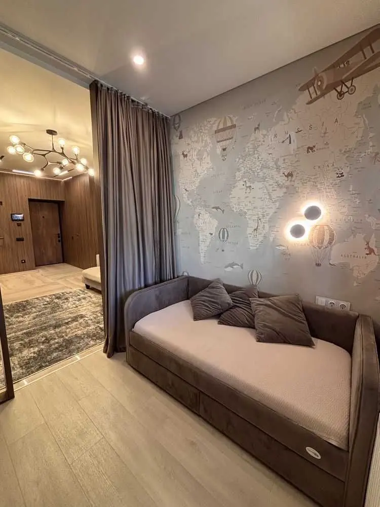 Фото Selling a 2-room apartment, 76.6 sq.m., Amosova Street  Sofiivska Borschahivka, price: 165000 USD, code 9449
