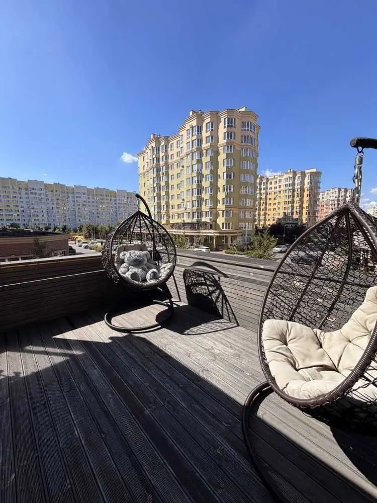 Фото Selling a 2-room apartment, 76.6 sq.m., Amosova Street  Sofiivska Borschahivka, price: 165000 USD, code 9449